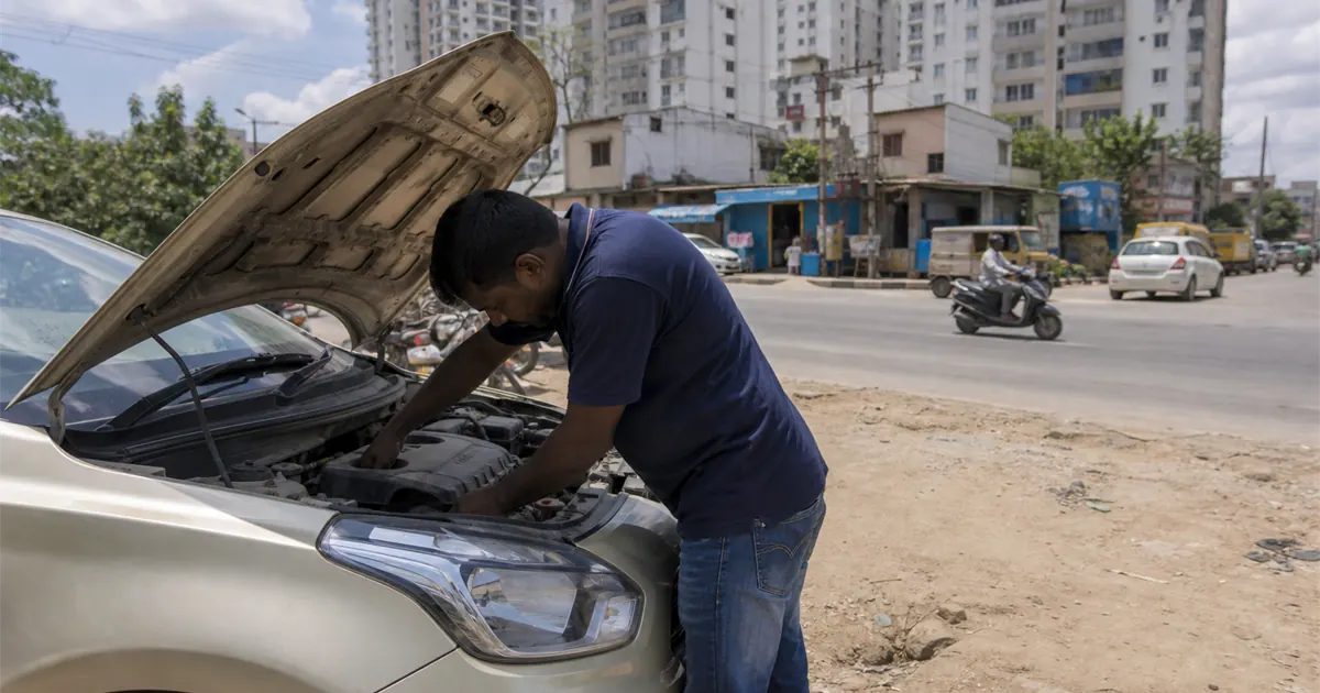 Mechanic Near Me in Dwarka, Delhi